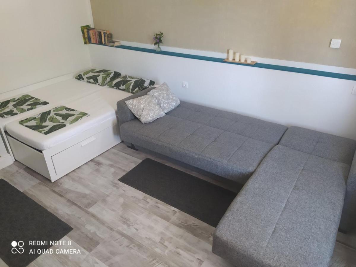 Apartment In A Country House# カラマタ エクステリア 写真